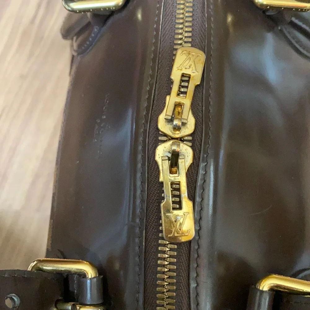 A86- 💯 Authentic Louis Vuitton Verona GM bag